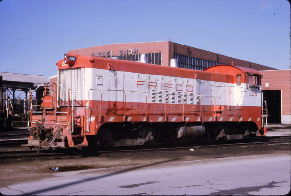 VO-1000m 206 at Springfield, Missouri on June 14, 1973