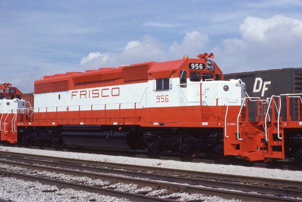 SD40-2 956 at Chicago, Illinois in July 1978 (J.W. Stubblefield)