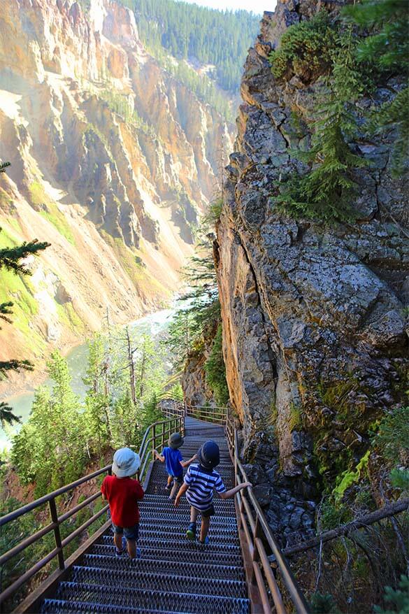 Uncle Tom's Trail Yellowstone Canyon