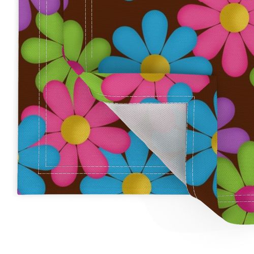 60s Daisies, brown