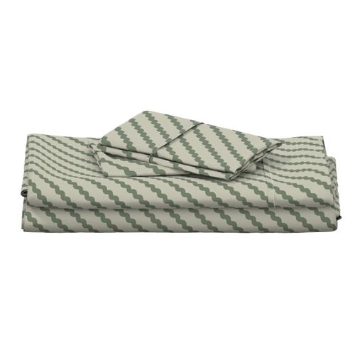 Mini Squiggle Diagonal Preppy Scallop Wavy Stripe Paris Chic Christmas Sage