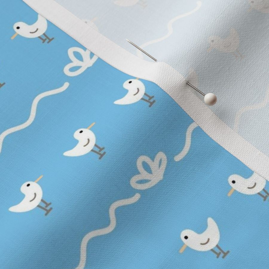 SEAGULLS ON PERIWINKLE BLUE