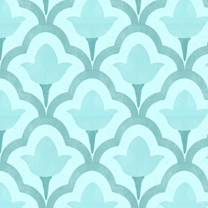 Quatrefoil Scallop in turquois