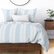 LAUREL LEAF STRIPE ON LIGHT BLUE