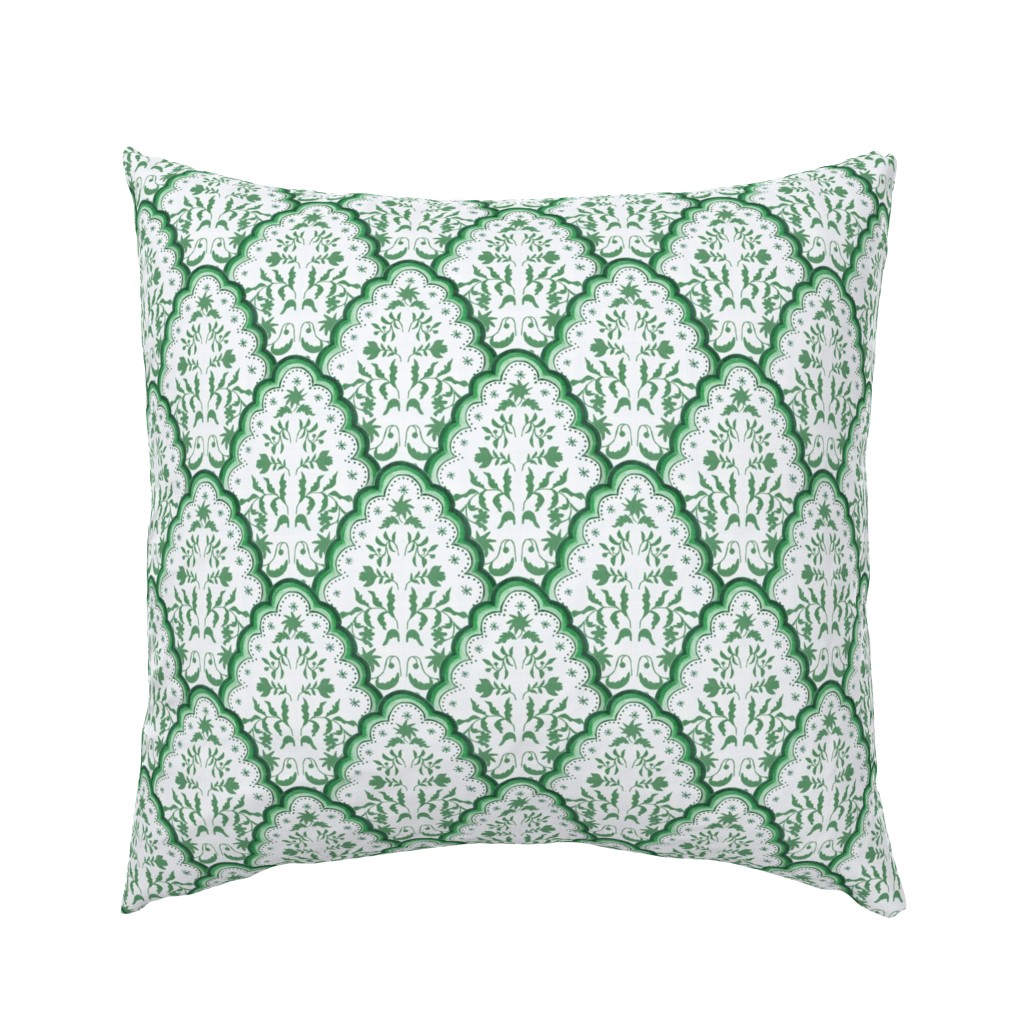 Medium Green & White Scallop Paisley 