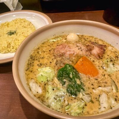 SOUP CURRY KING本店のチキンカリー2