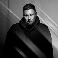 UMEK's ONCE AGAIN CHART