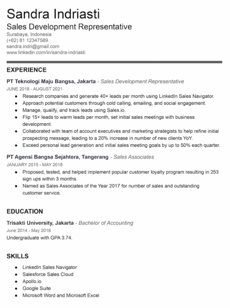 20 Contoh CV Lamaran Kerja ATS dan Kreatif, Perhatikan Bedanya!