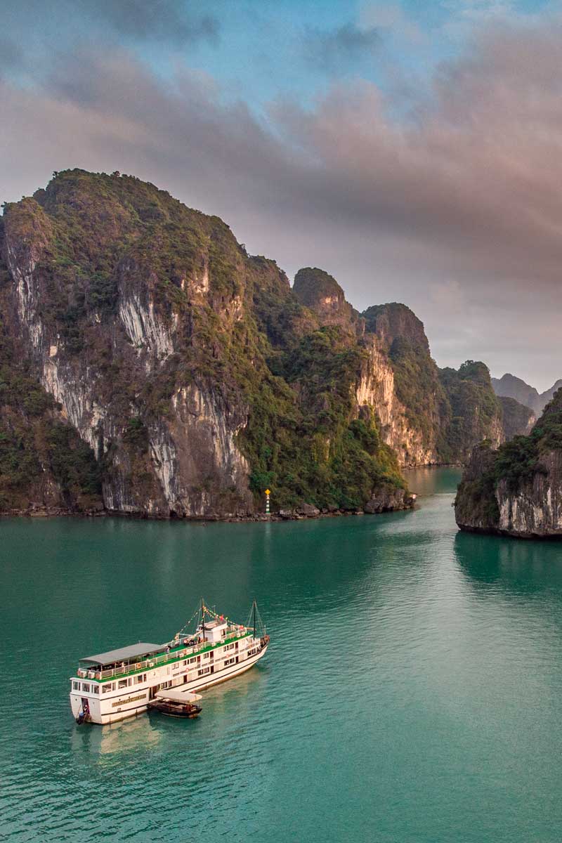 Halong Bay cruise - a bucketlist adventure