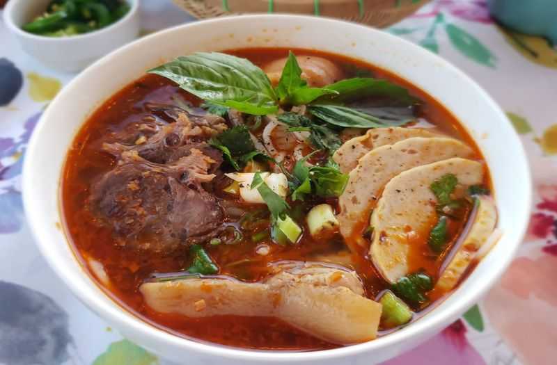 Rice Noodle and Beef Soup of Hue (Vietnamese Food - Beginer guide to Vietnam)