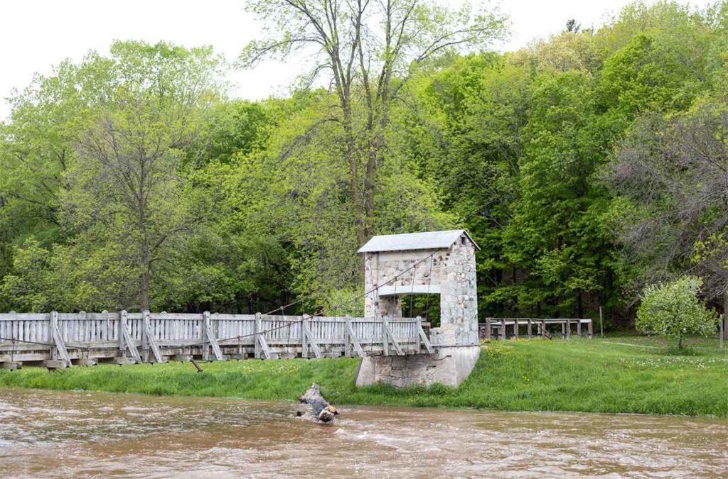 Pamperin Park Green Bay Spring