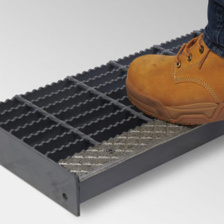 BAR GRATING STAIR TREAD