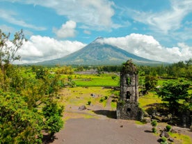 Take your iconic photos at Albay's Cagsawa Ruins