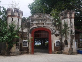 Take a tour at Plaza Cuartel where there was a prison for 150 American POWs in WWII.