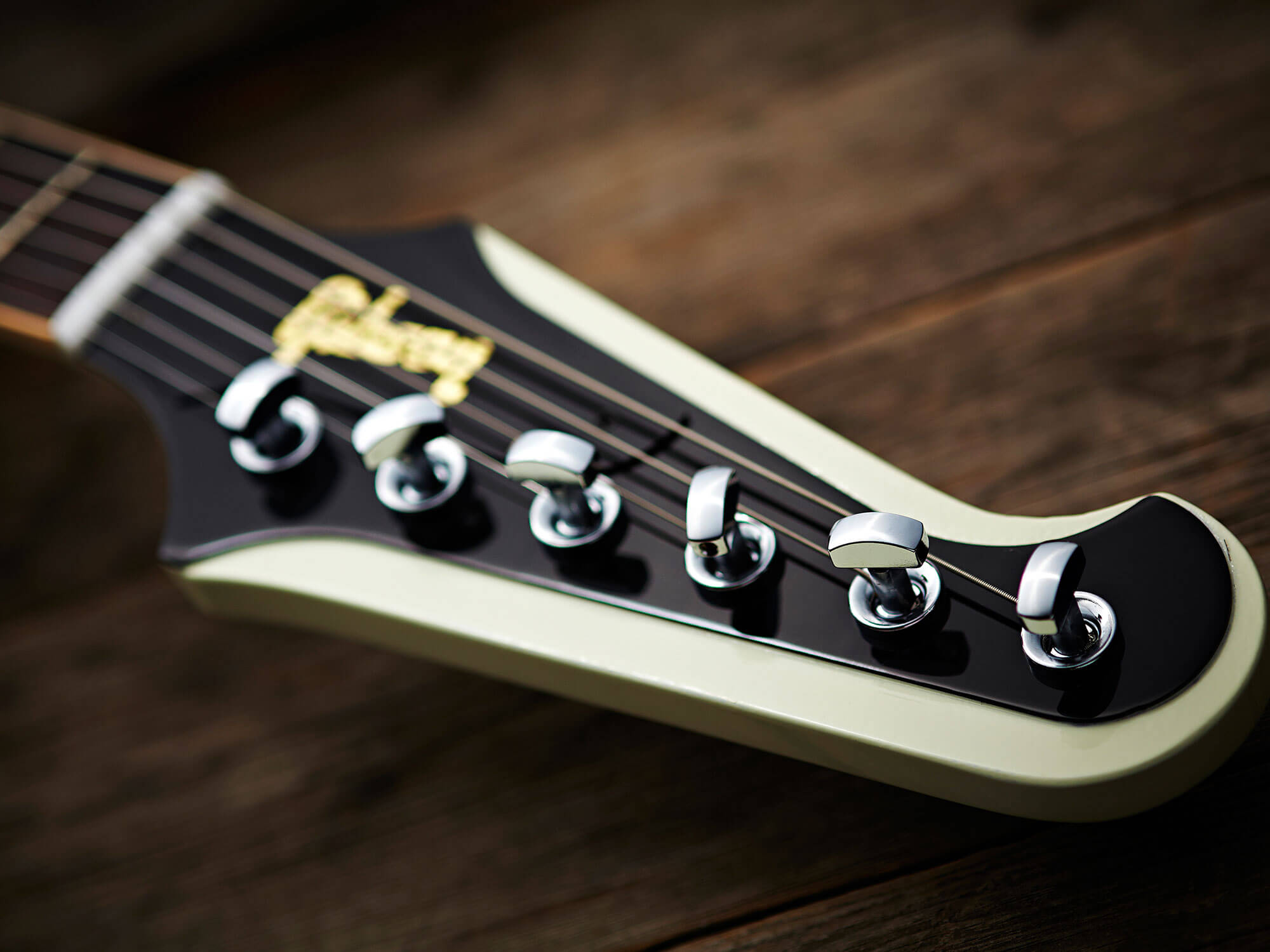 Gibson Firebird headstock