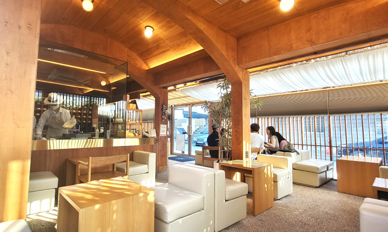 Hanok-Inspired Café Onhwa in Dongmyeong-dong