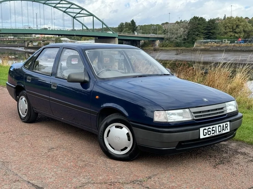 Unexceptional Classifieds: Vauxhall Cavalier 1.6 L