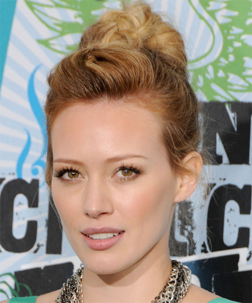 Hilary Duff  Long Curly   Dark Copper Blonde  Updo Hairstyle   with Light Blonde Highlights - side on view