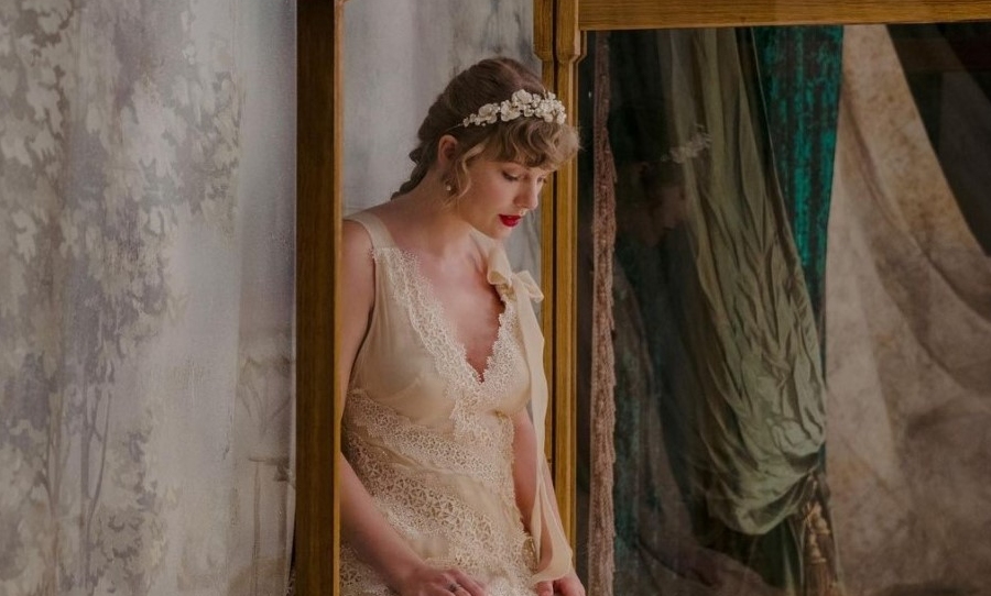 Taylor Swift, Evermore