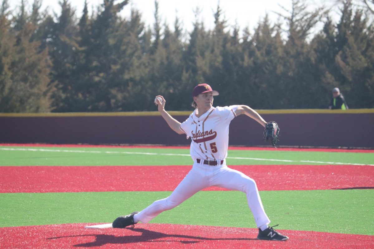 Baseball starts off season with wins against Salina Central