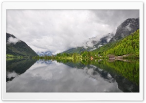 Grundlsee Lake, Austria Ultra HD Wallpaper for 4K UHD Widescreen Desktop, Lockscreen, Screensaver, TV, Tablet, Smartphone