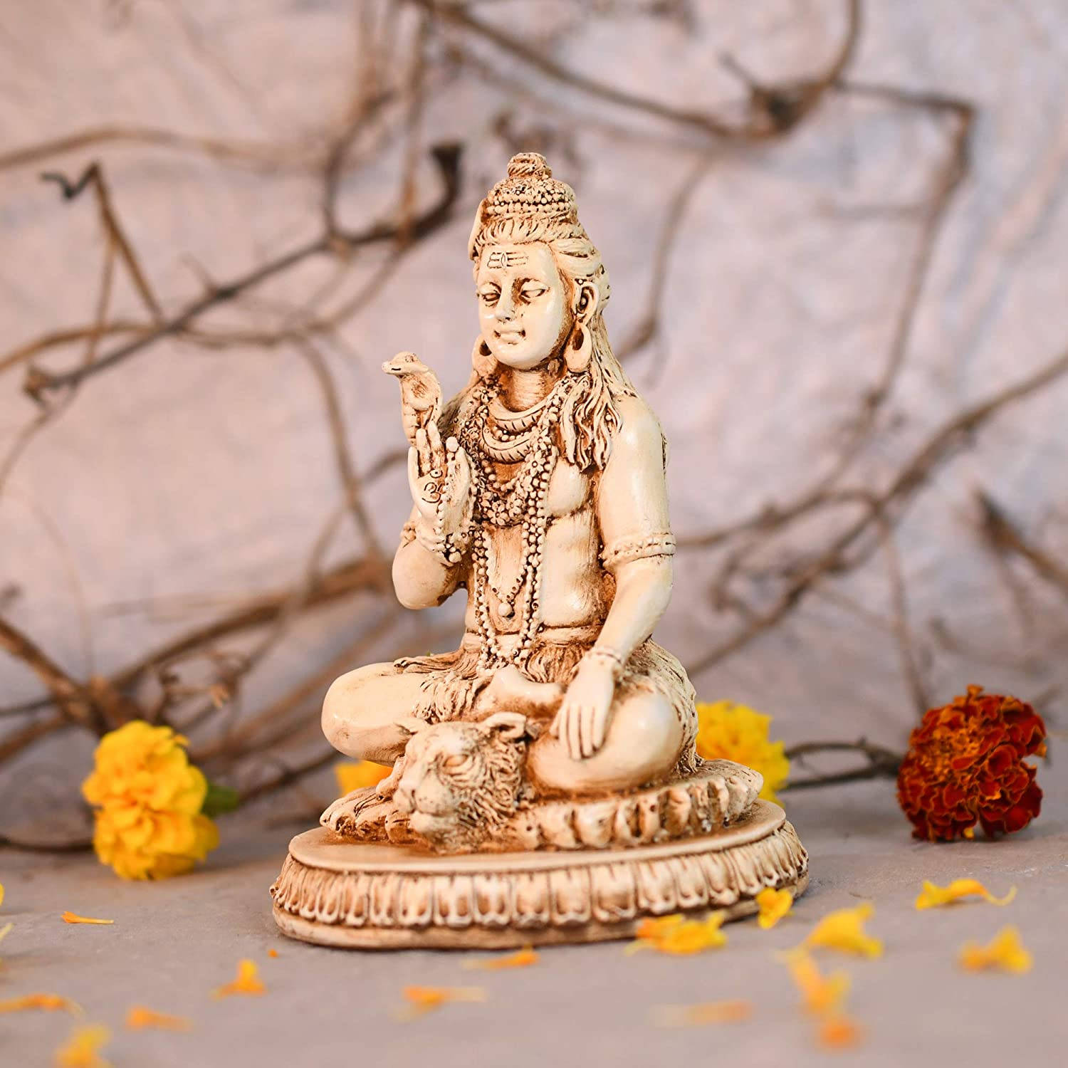 Bholenath Hd Shiva Figurine With Dried Flowers Wallpaper