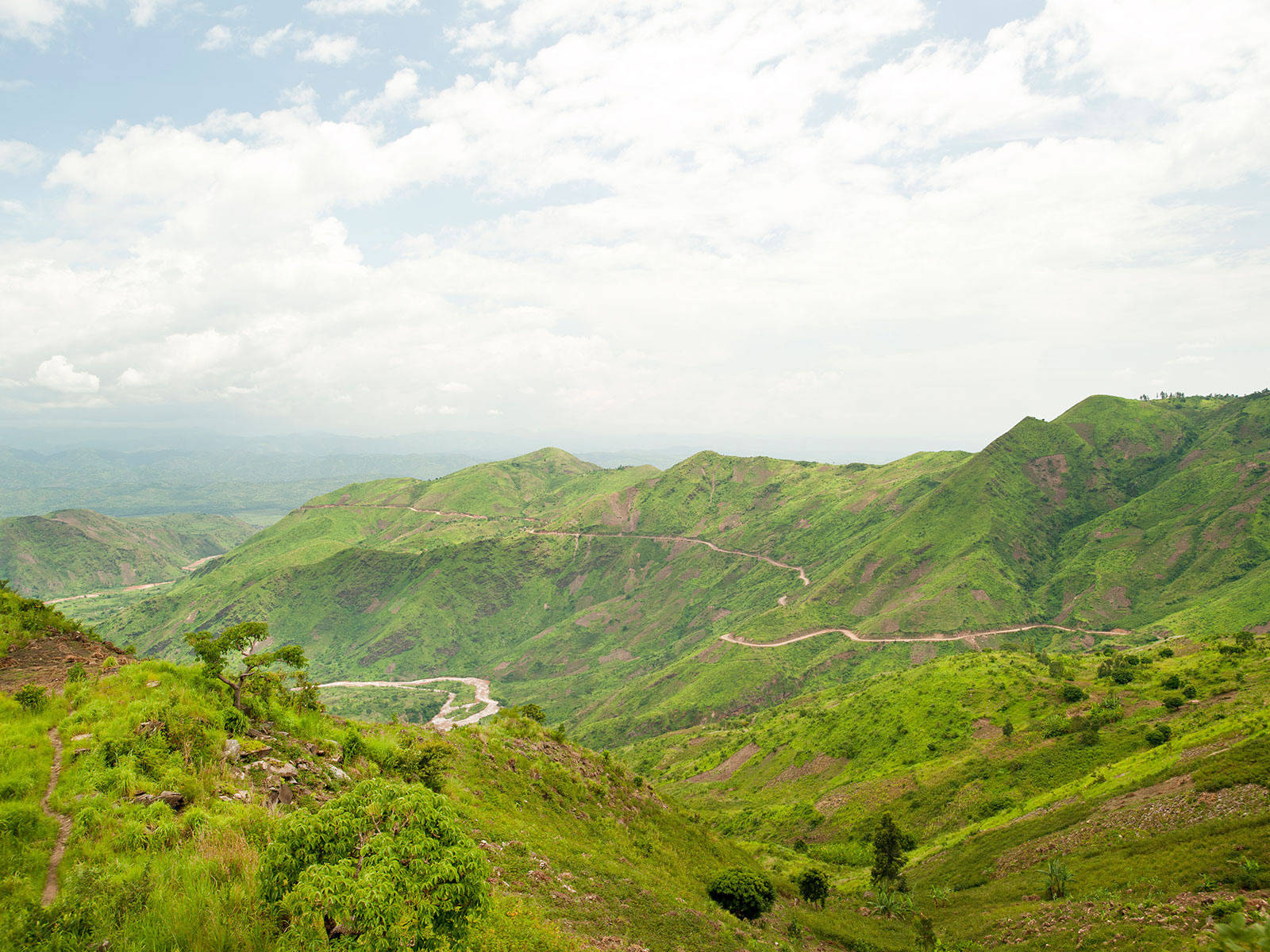 Burundi Mountain Landscape Wallpaper