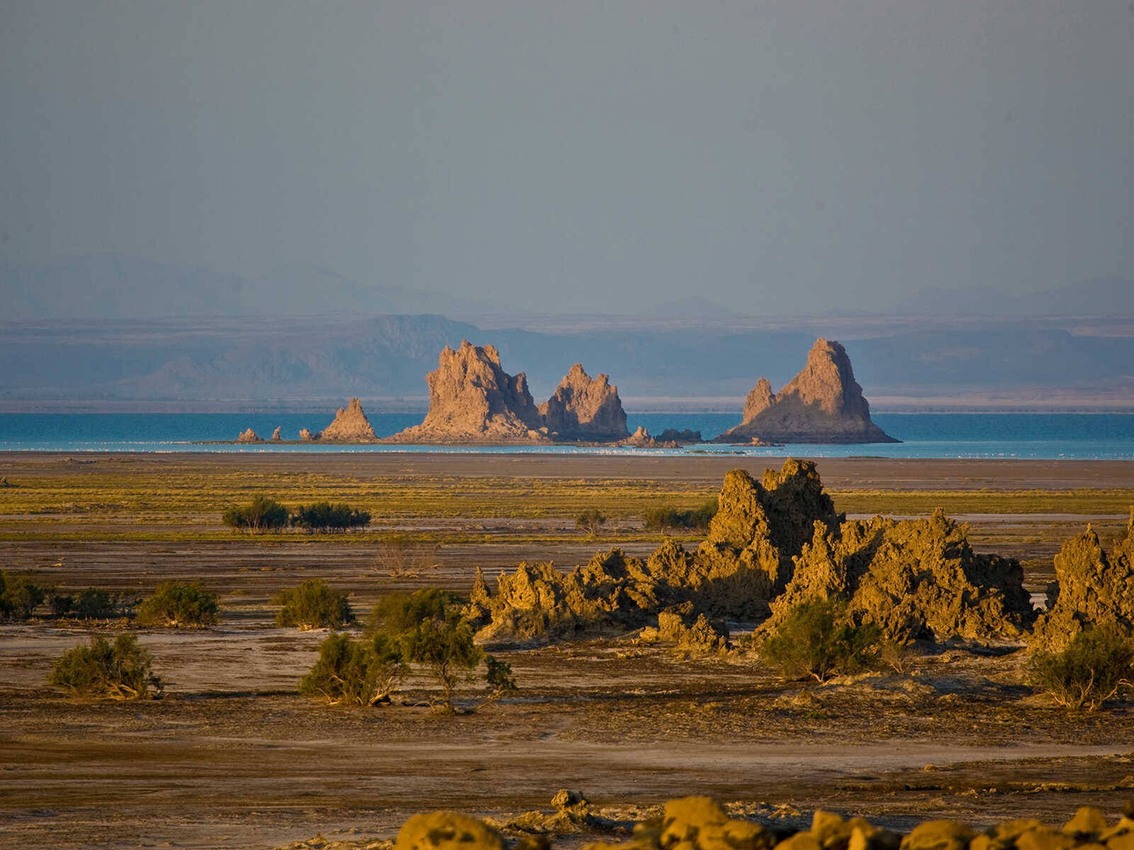 Djibouti Lake Abhe Wallpaper