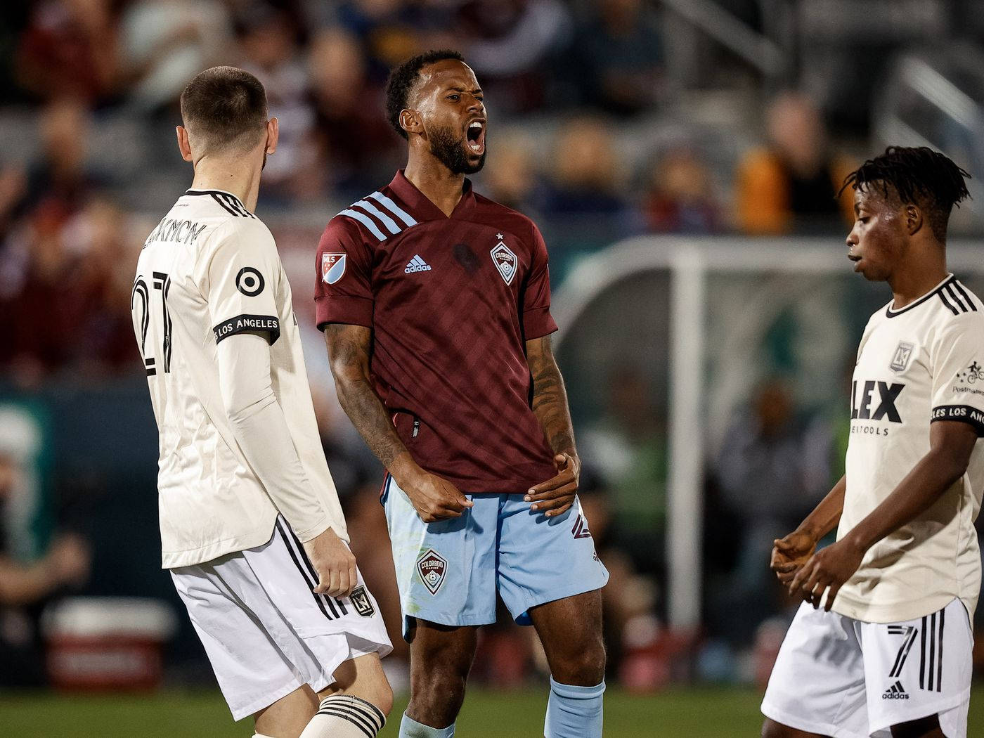 Kellyn Acosta Screaming Colorado Rapids Wallpaper