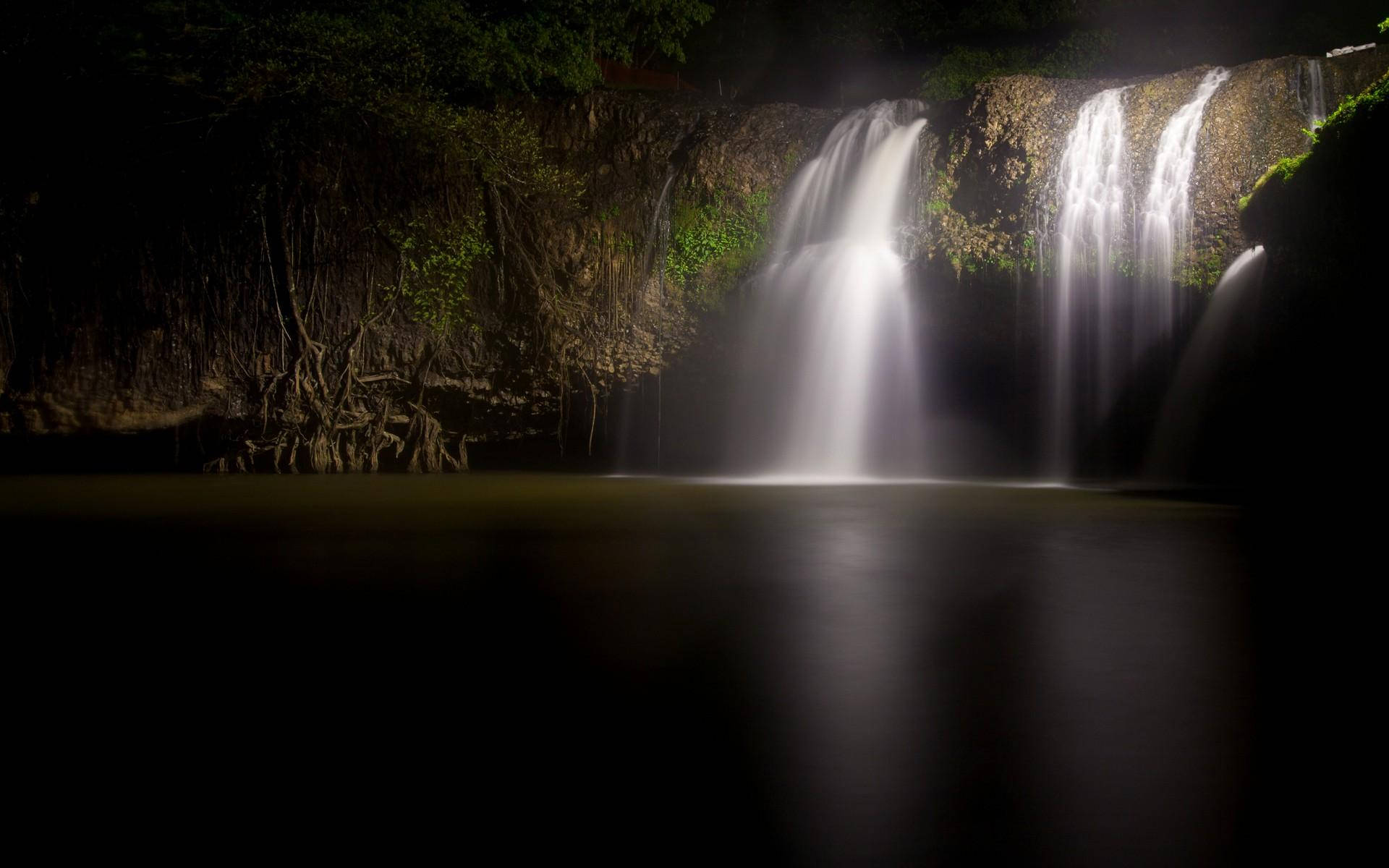 Natural Waterfall In Cave Wallpaper