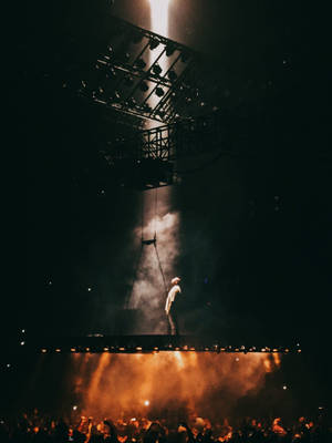 Kanye West Saint Pablo Contrast Wallpaper