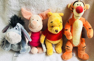 Piglet Stuffed Toys Wallpaper