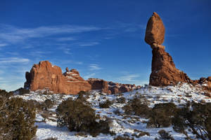 Snow At Arches National Park Wallpaper