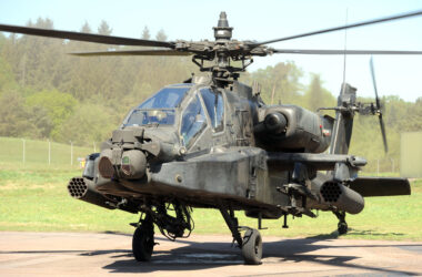 Boeing-hughes-ah64-apache-attack-helicopter-united-states 36670