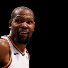 Kevin Durant #35 of the Phoenix Suns looks on against the Brooklyn Nets during their game at Barclays Center on January 22, 2025 in New York City.