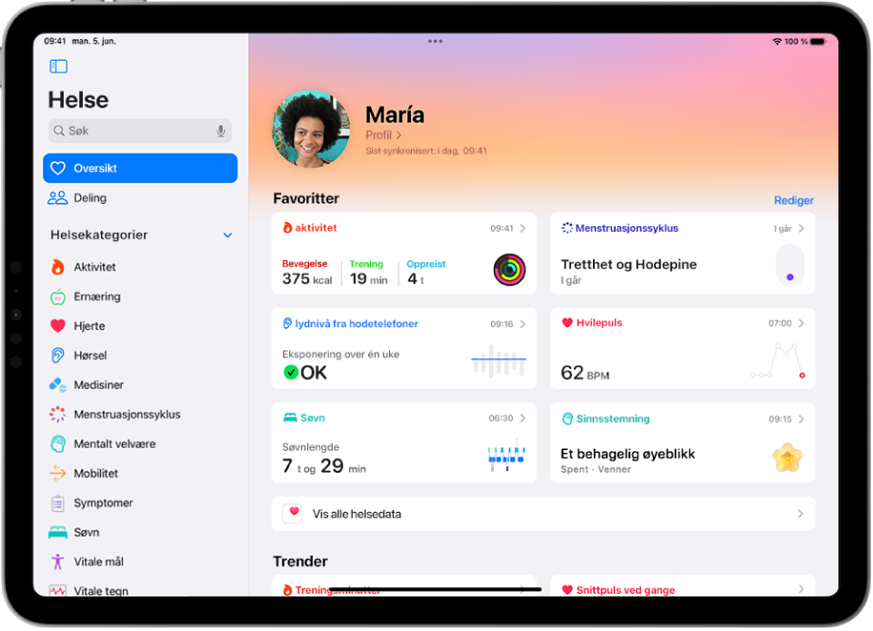 Oversikt-skjermen i Helse-appen, som viser informasjon om aktivitet, søvn, lydnivå fra hodetelefoner med mer.