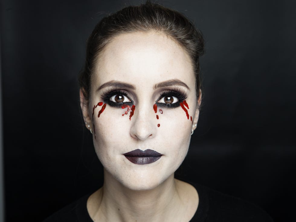 Halloween how-to: bleeding eyes makeup tutorial - MAC makeup step-by-step - Cosmopolitan.co.uk