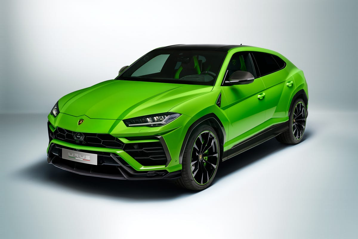 2021 Lamborghini Urus Adds Splashy New Colors, More Features