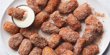 auntie anne's sweet cinnamon pretzel nuggets with cream cheese dip