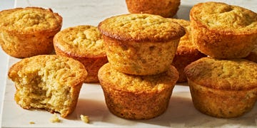 banana muffins