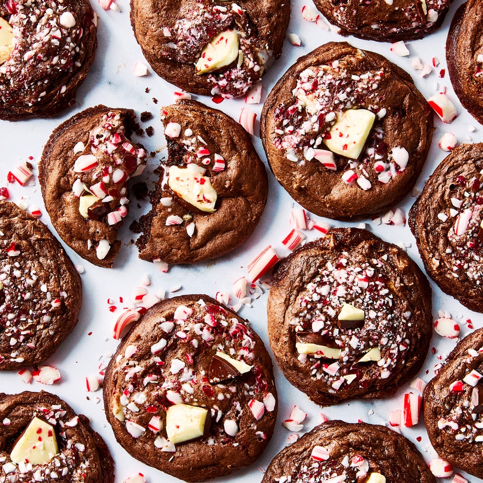 chocolate cookies with peppermint bark and white chocolate