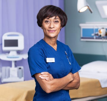 suzanne packer as tess bateman, casualty