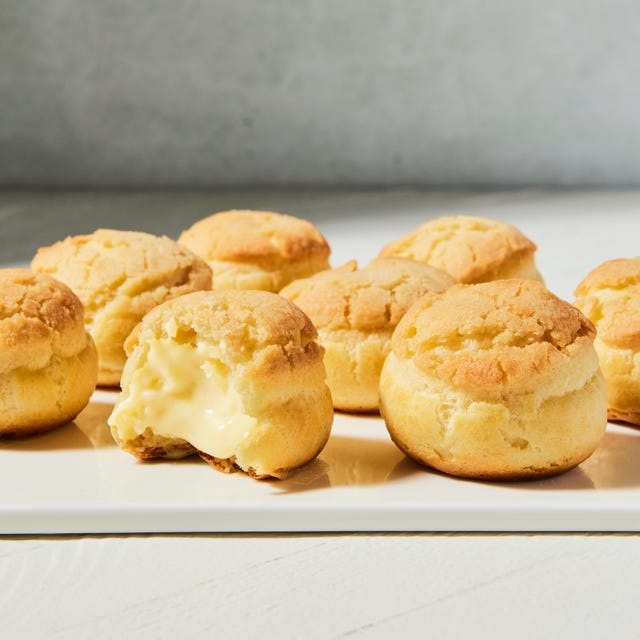 cream puffs