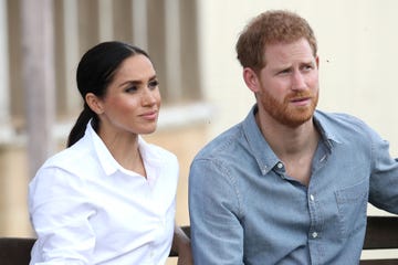 dubbo, australia october 17 prince harry, duke of sussex and meghan, duchess of sussex visit a local farming family, the woodleys, on october 17, 2018 in dubbo, australia the duke and duchess of sussex are on their official 16 day autumn tour visiting cities in australia, fiji, tonga and new zealand photo by chris jackson poolgetty images