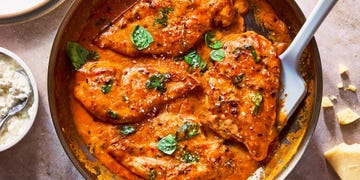 chicken breasts in a creamy tuscan sauce