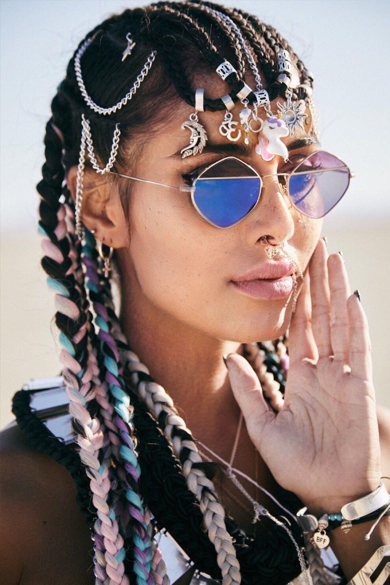 Details more than 125 burning man hairstyles game - POPPY