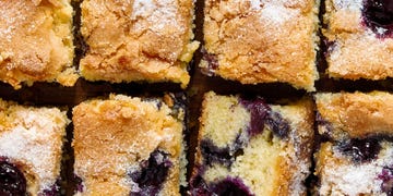 lemon blueberry breakfast cake topped with sugar