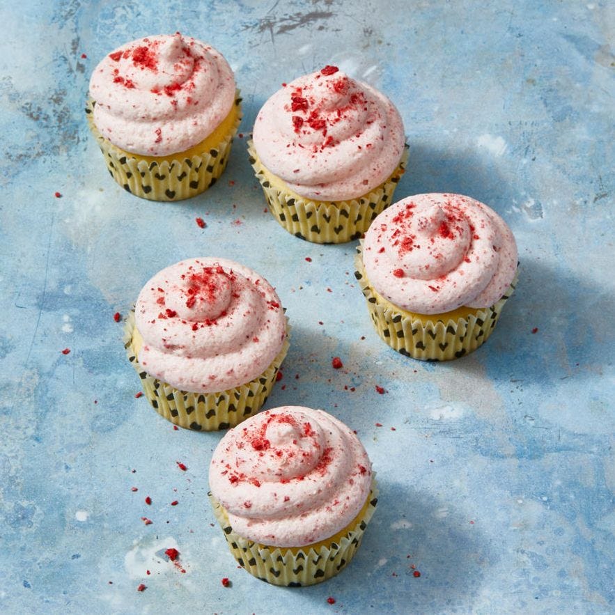 lemon cupcakes with strawberry frosting