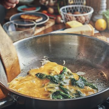 scrambled eggs and spinach