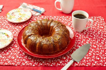 the pioneer woman's christmas rum cake recipe